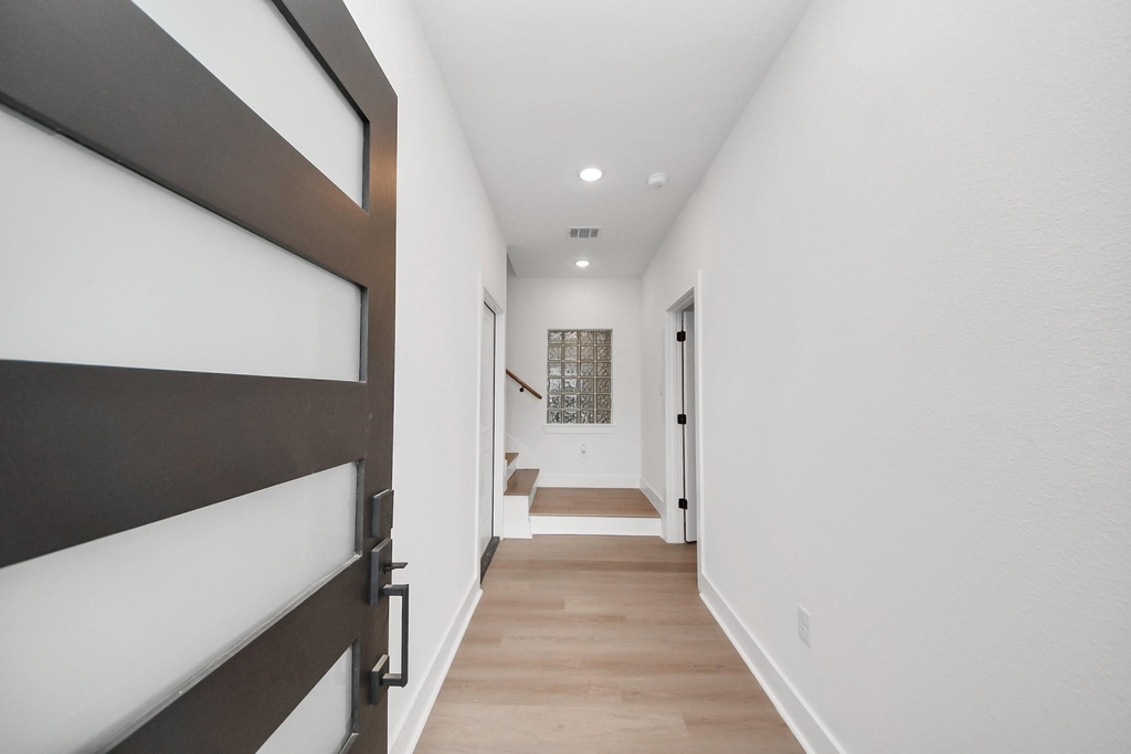 5630 Dolores Street - Photo 5