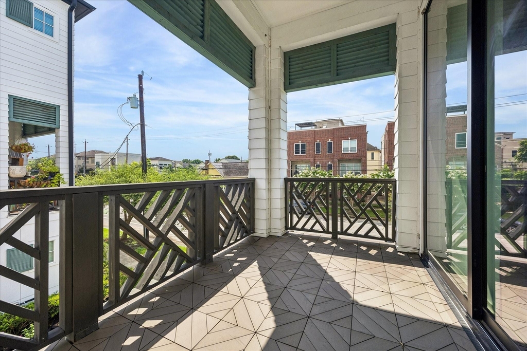 2314 Hutchins Street - Photo 17
