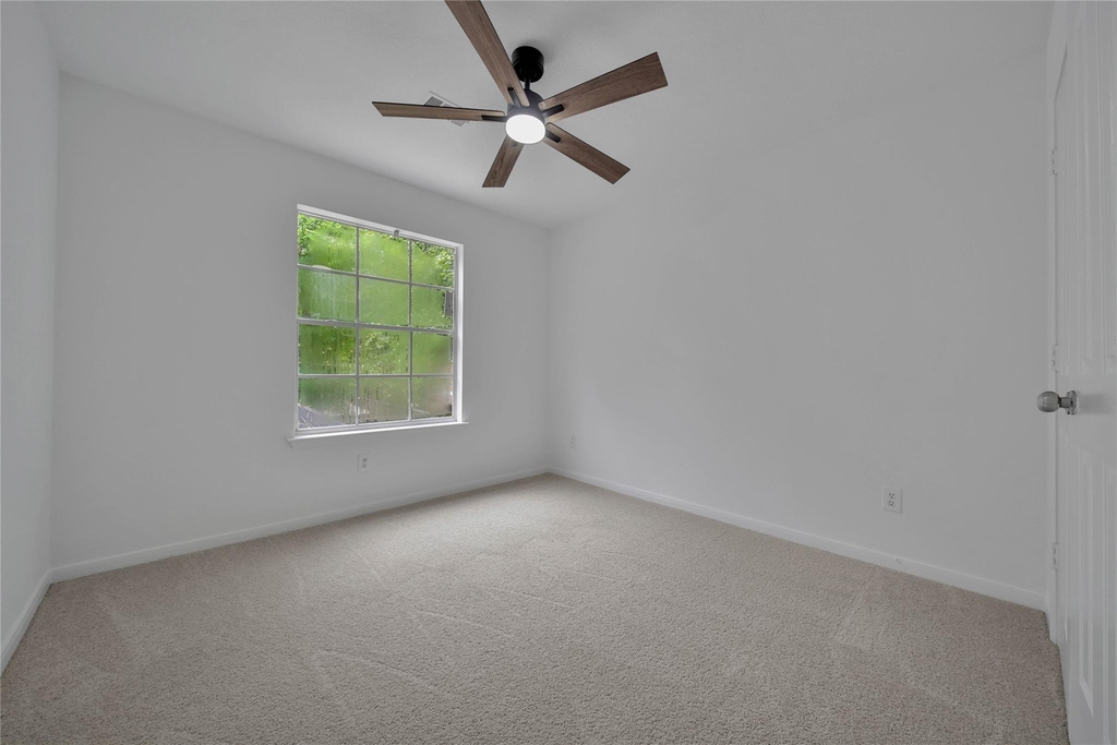 7 Churchdale Place - Photo 34