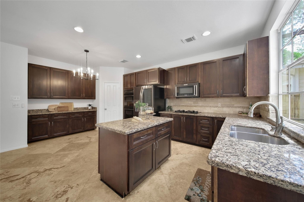 7 Churchdale Place - Photo 15