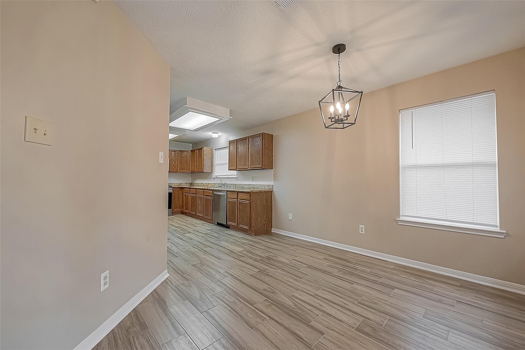 22319 Rangeview Drive - Photo 15
