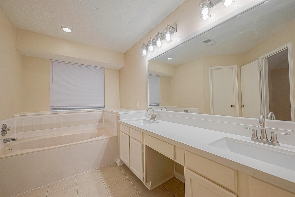 22319 Rangeview Drive - Photo 24