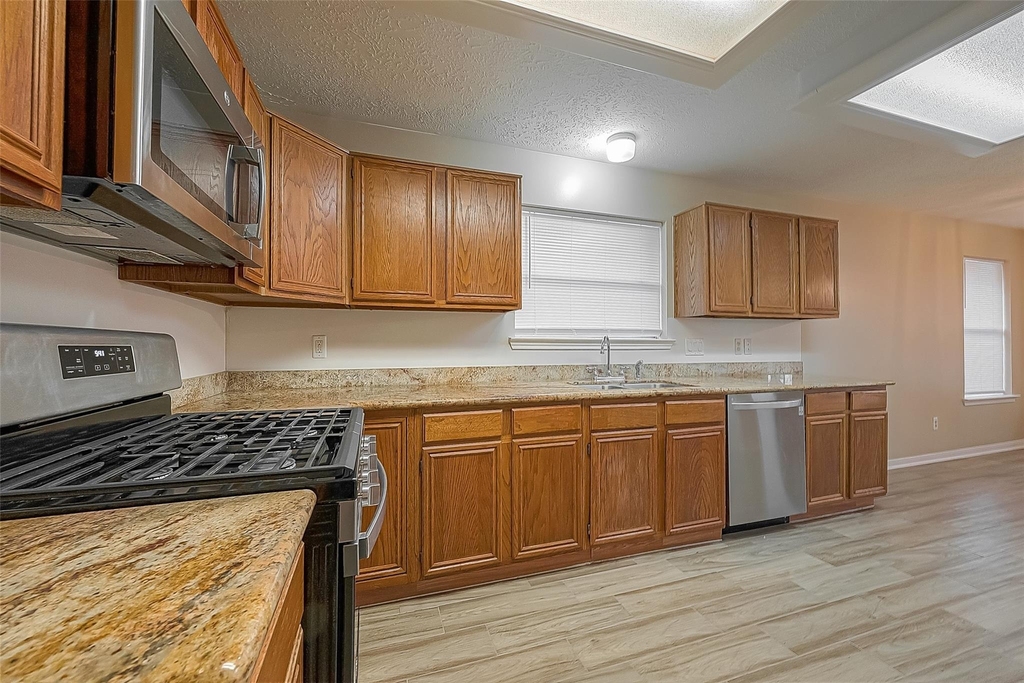 22319 Rangeview Drive - Photo 20