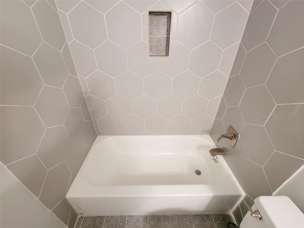 12422 Mylla Street - Photo 16
