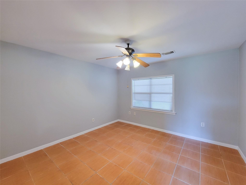 12422 Mylla Street - Photo 19