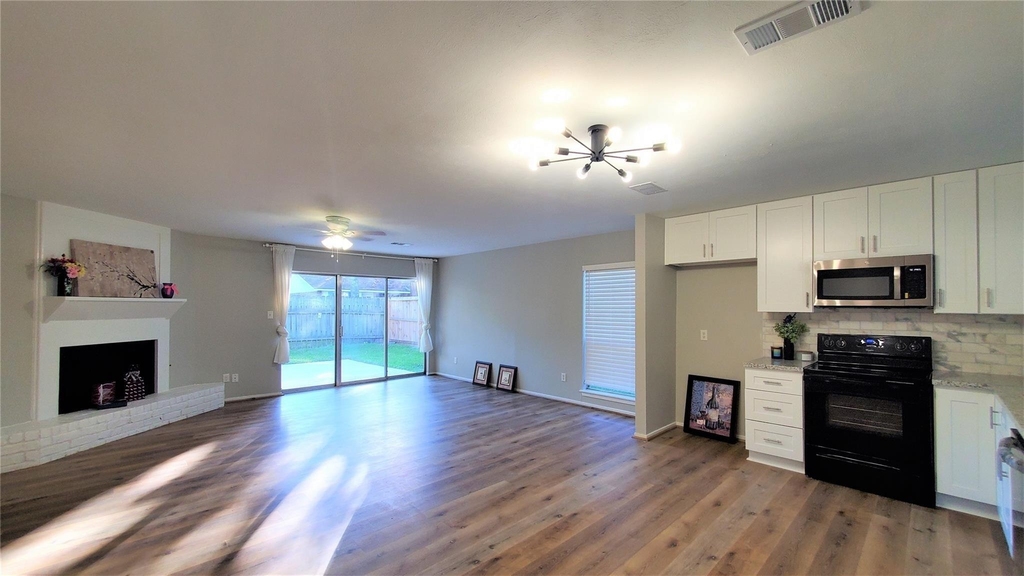 14419 Cypress Leaf Drive - Photo 18