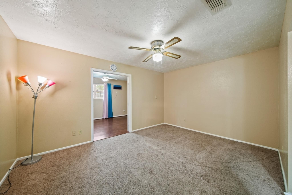 10431 Odessa Drive - Photo 21