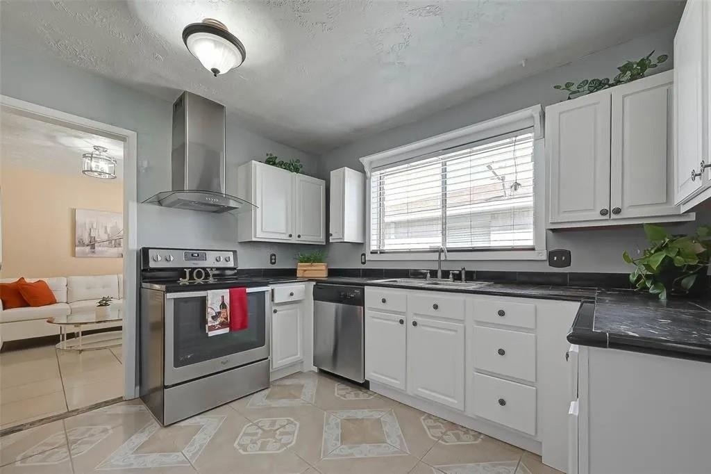 10431 Odessa Drive - Photo 16