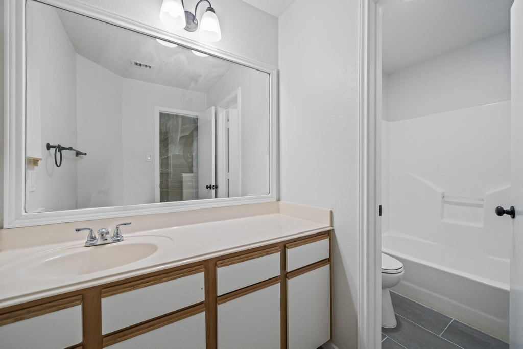19606 Narcissus Brook Lane - Photo 32