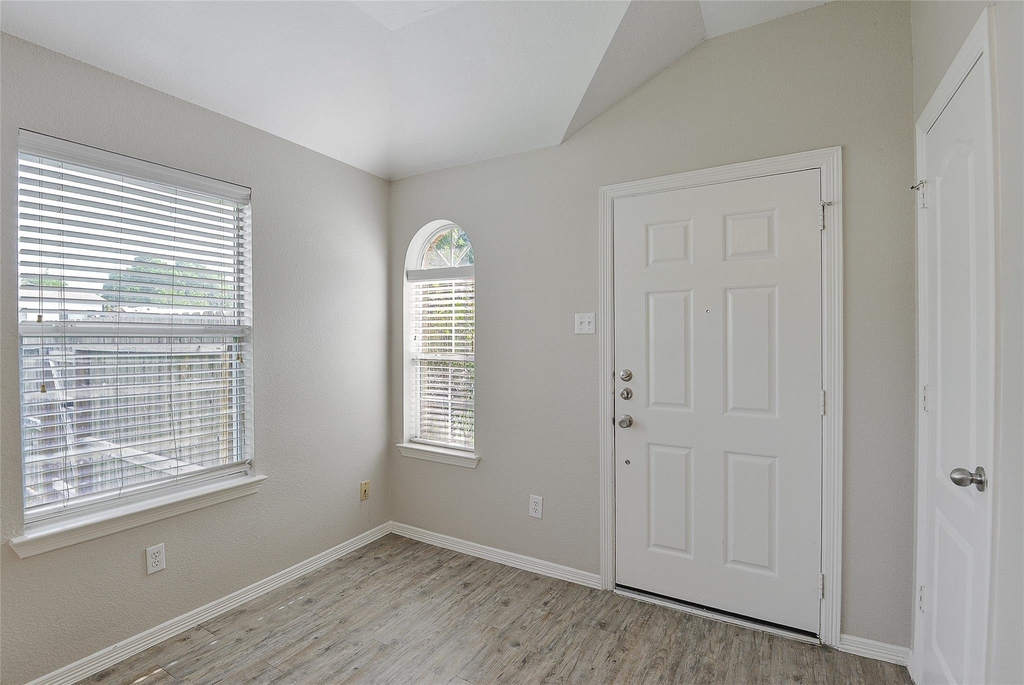 24415 Strong Pine Drive - Photo 4