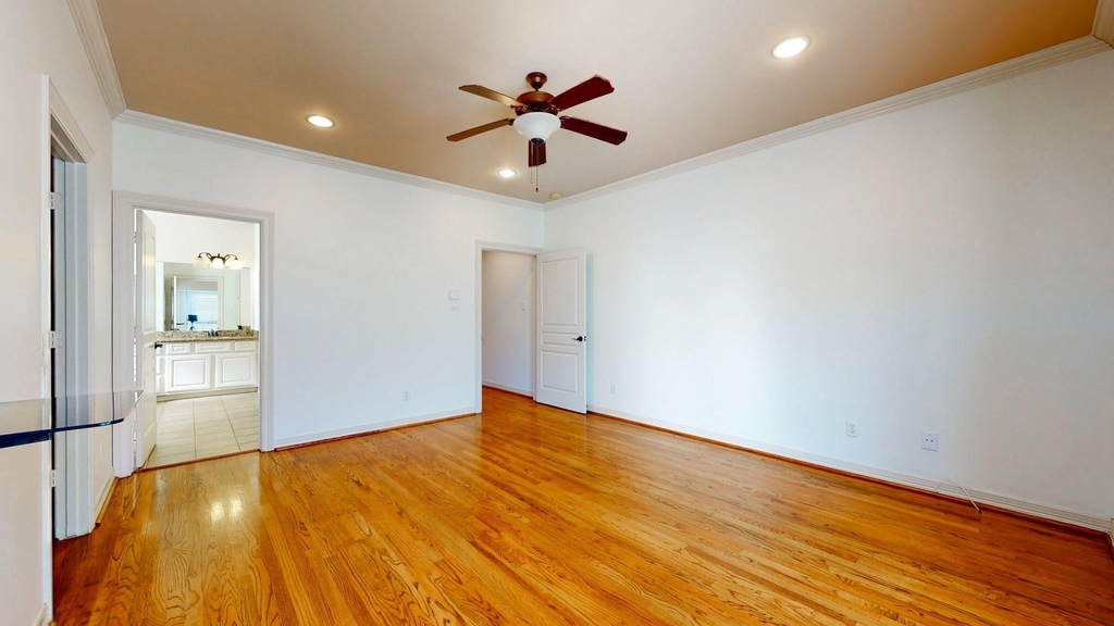 2540 Prospect Street - Photo 18
