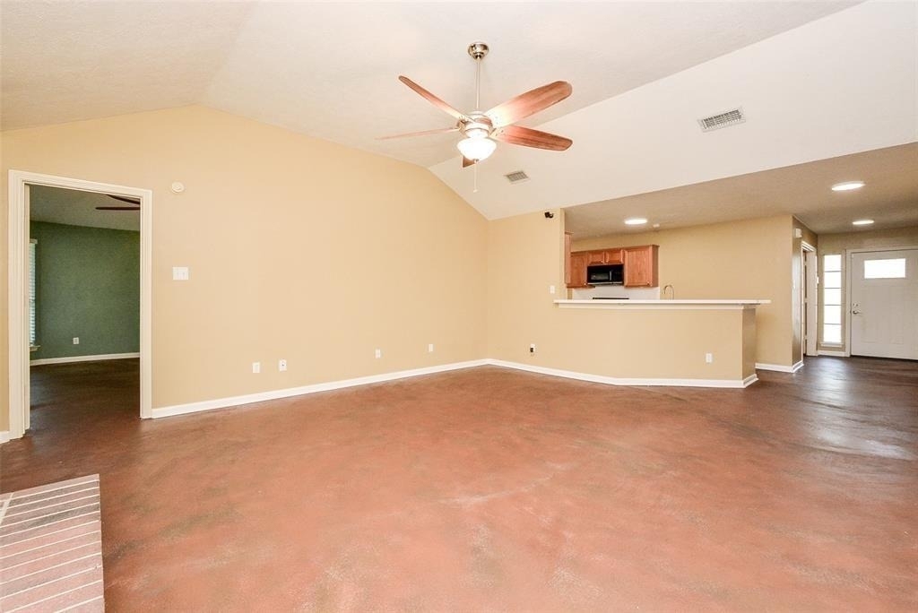 22823 Williamschase Drive - Photo 2
