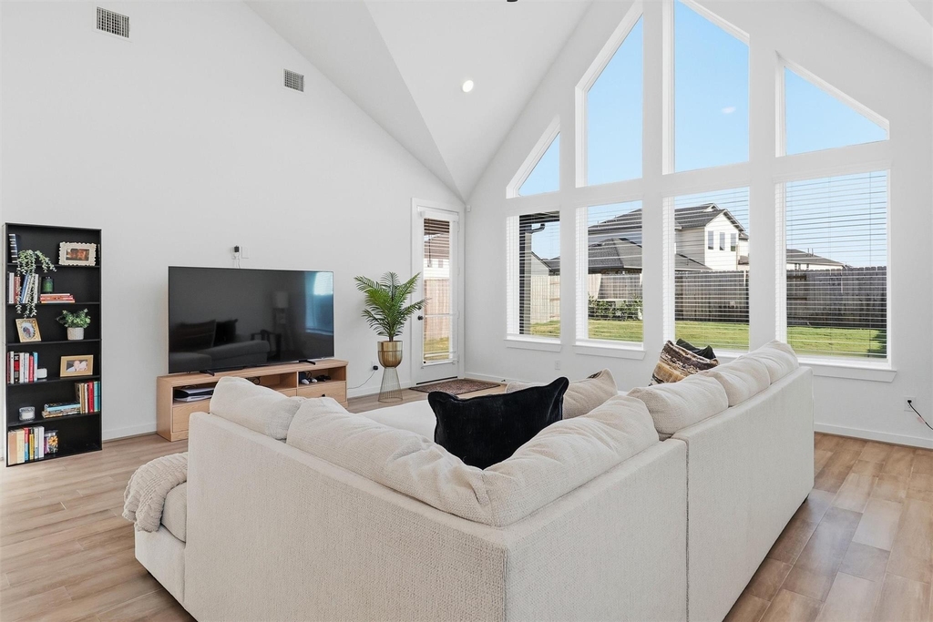 24922 Groundsel Cottage Lane - Photo 16