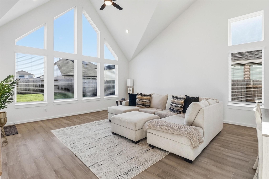 24922 Groundsel Cottage Lane - Photo 17