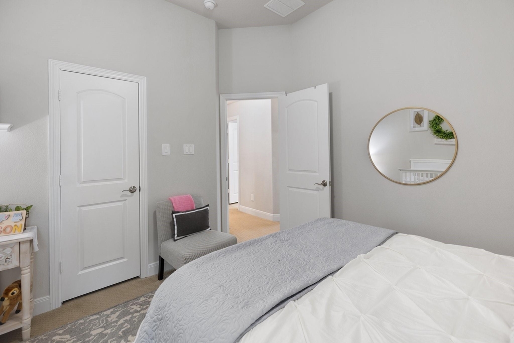 19 Cohasset Place - Photo 33