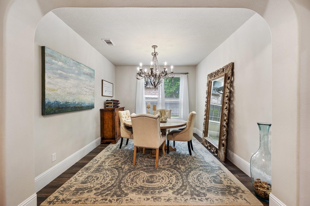 19 Cohasset Place - Photo 8