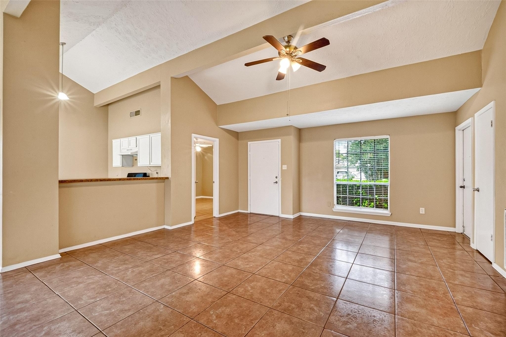 3010 Becket Street - Photo 5