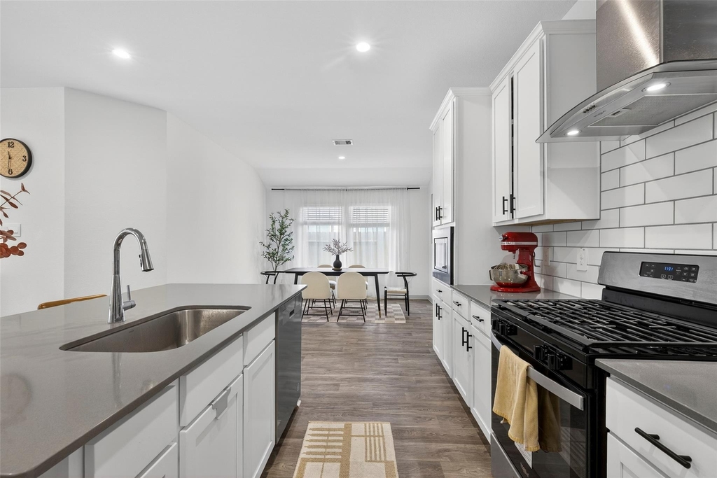 12812 Tokenhouse Lane - Photo 10