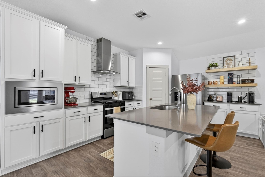 12812 Tokenhouse Lane - Photo 2