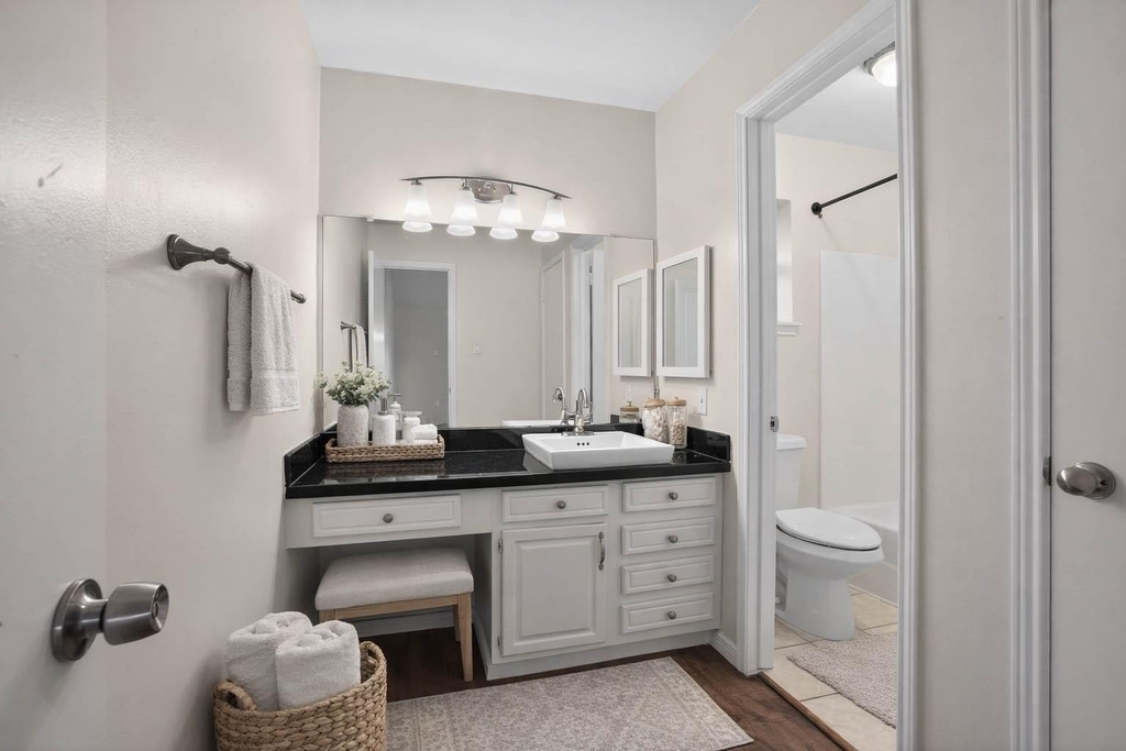 88 Lakeview Village - Photo 38