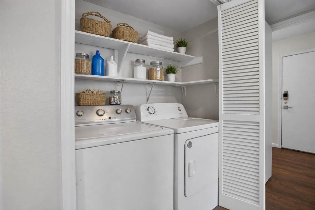 88 Lakeview Village - Photo 40