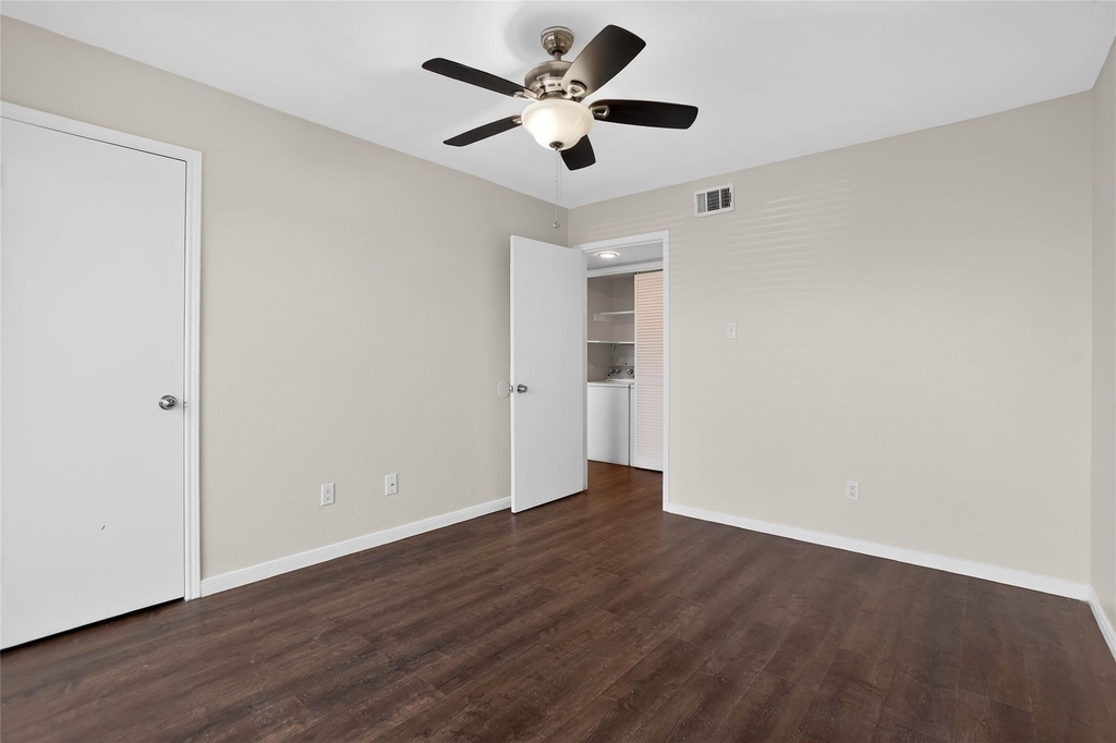 88 Lakeview Village - Photo 33
