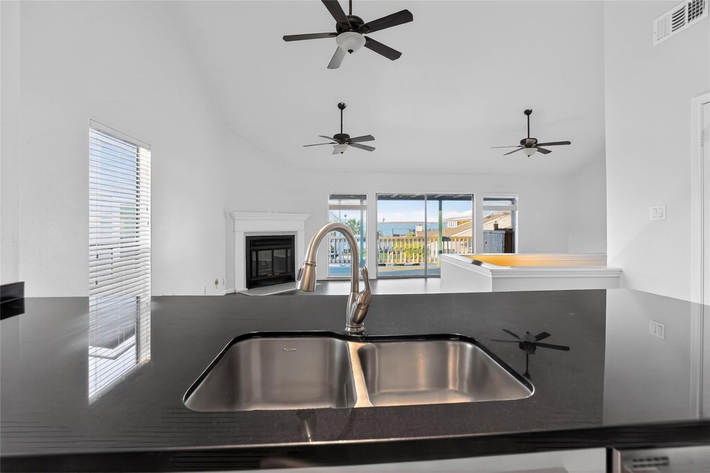 88 Lakeview Village - Photo 25