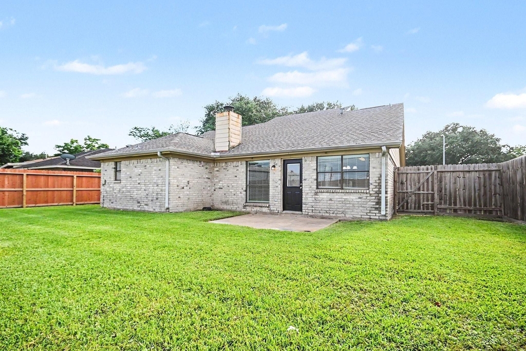 1227 Mission Drive - Photo 19