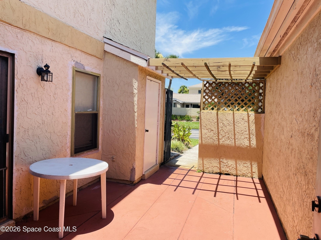 1011 Abada Court Ne - Photo 17