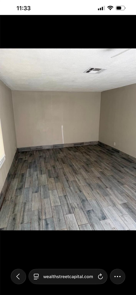 4714 29th Street - Photo 2