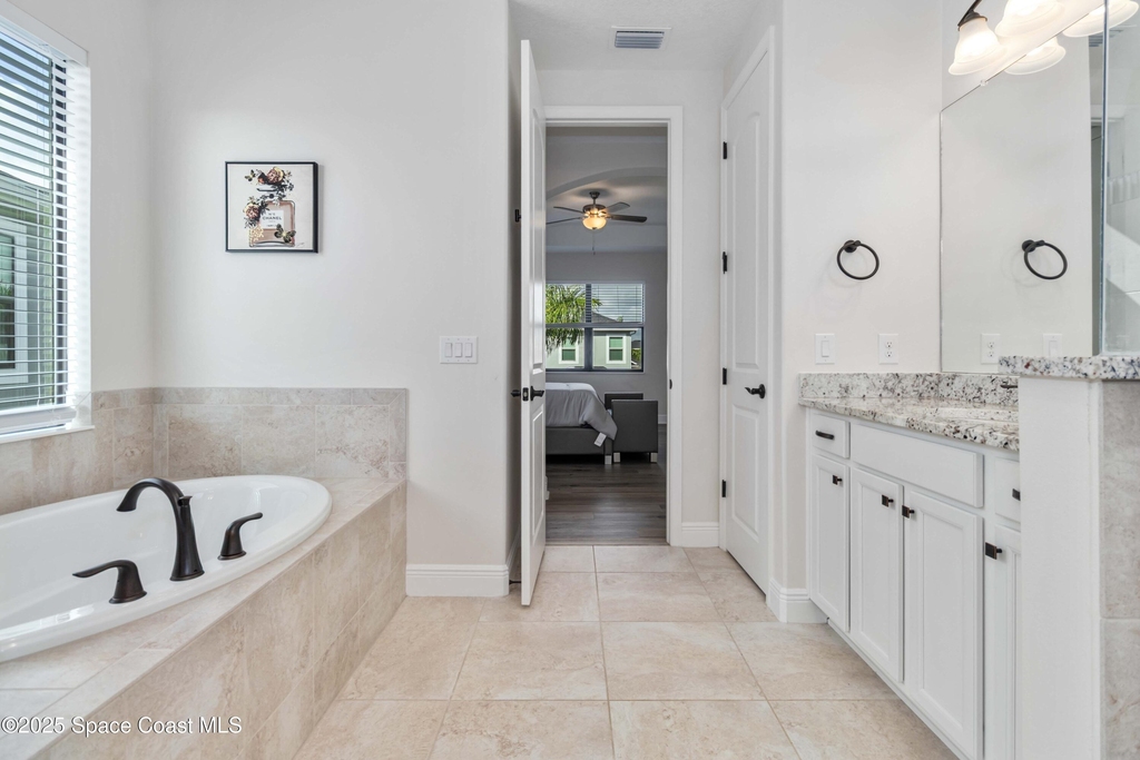 8212 Paragrass Avenue - Photo 22