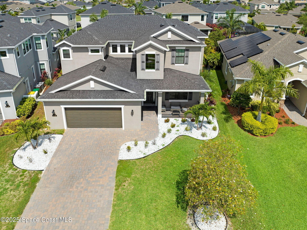 8212 Paragrass Avenue - Photo 1