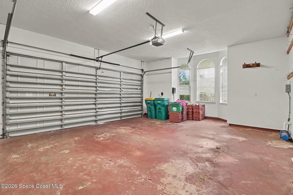694 Palmer Way - Photo 15