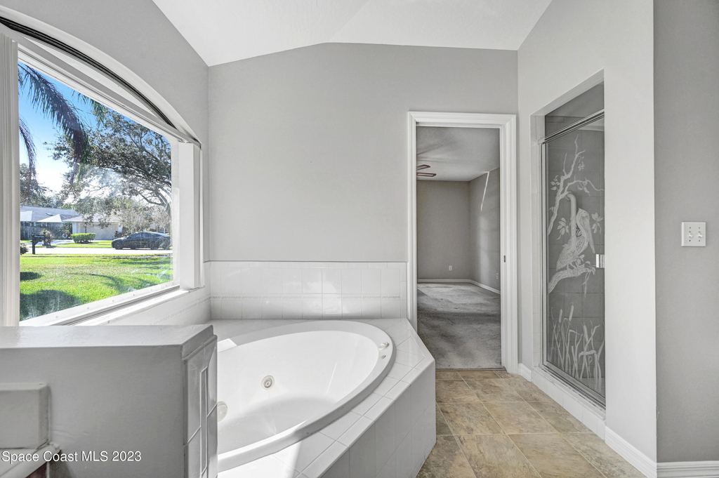 3643 Bluefield Avenue - Photo 21