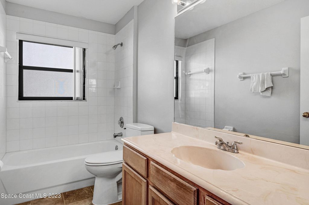 3643 Bluefield Avenue - Photo 27