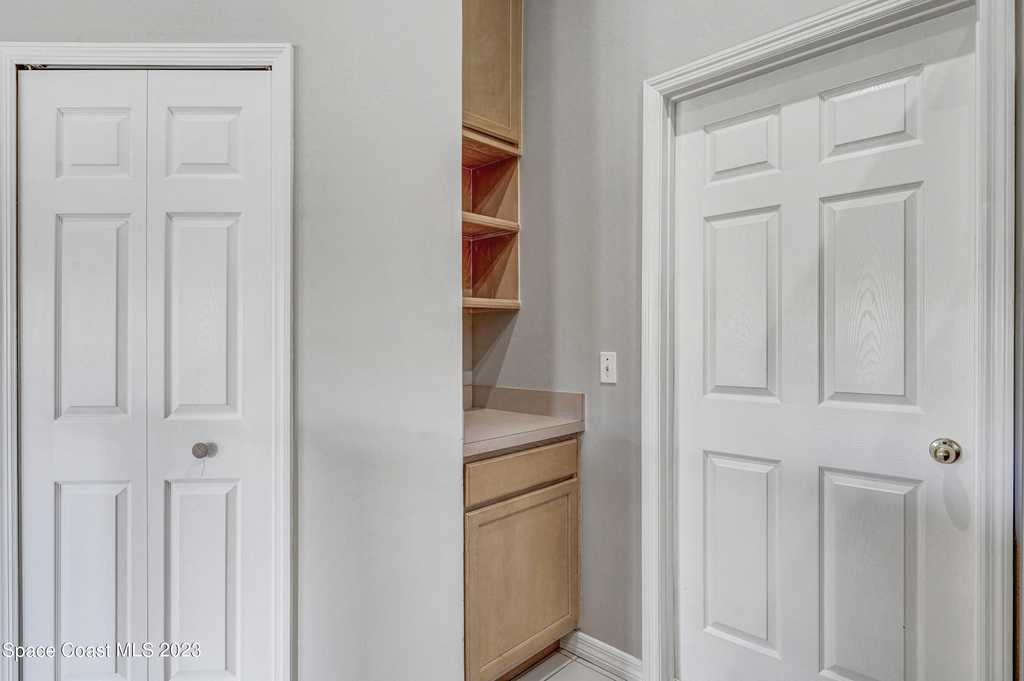 3643 Bluefield Avenue - Photo 17