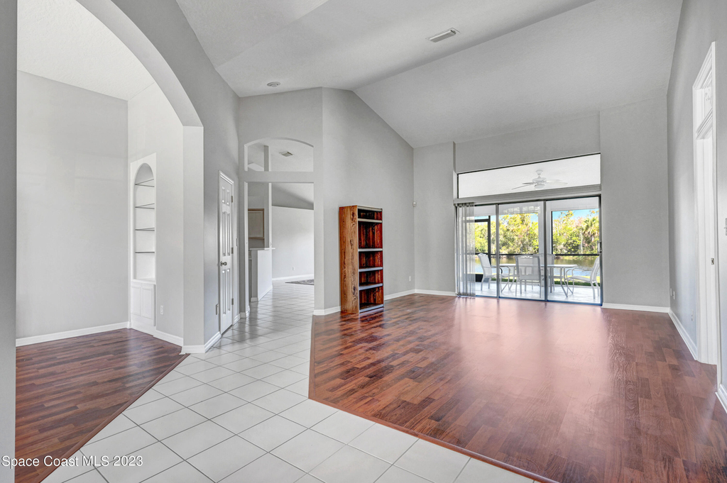 3643 Bluefield Avenue - Photo 8
