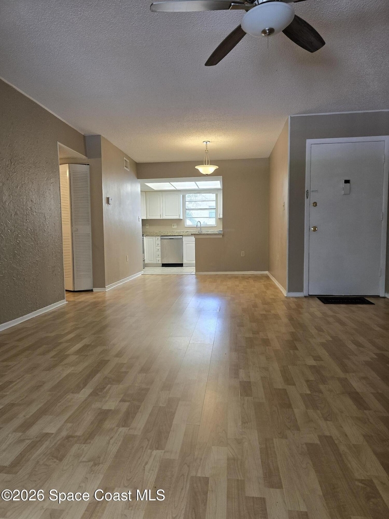 3135 Shady Dell Lane - Photo 5