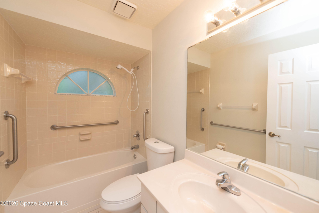 1236 Buffing Circle Se - Photo 24