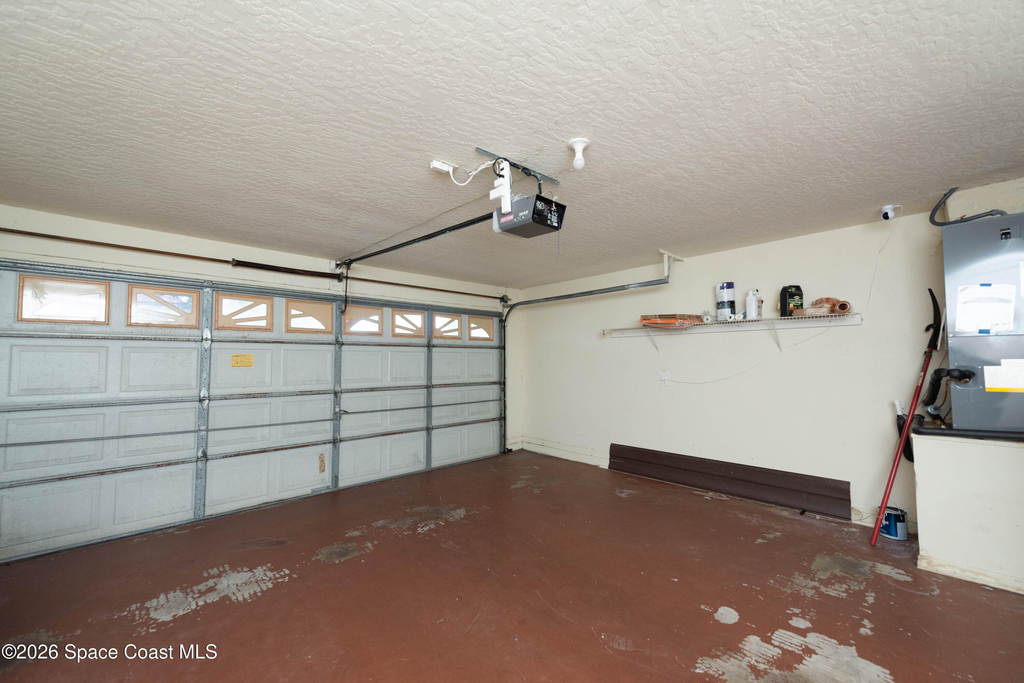 1236 Buffing Circle Se - Photo 37
