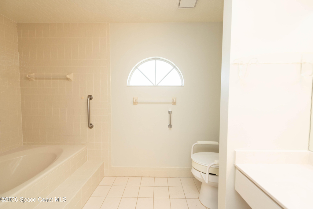1236 Buffing Circle Se - Photo 29