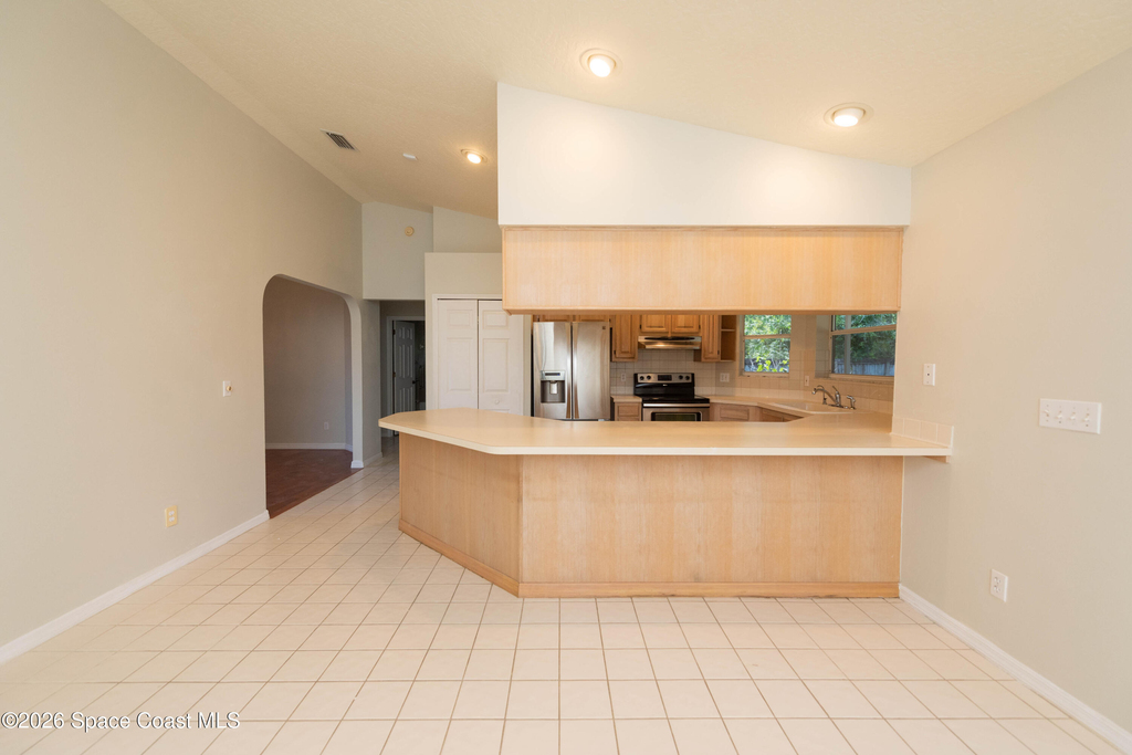1236 Buffing Circle Se - Photo 18