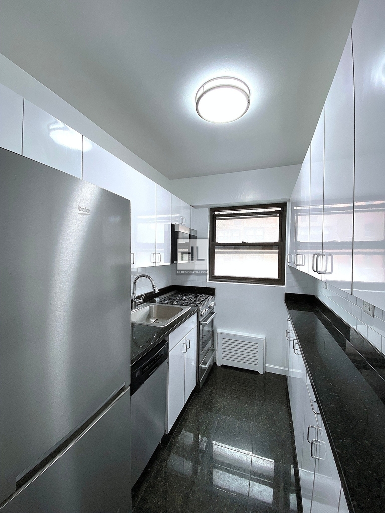 East 35th Street - Photo 1