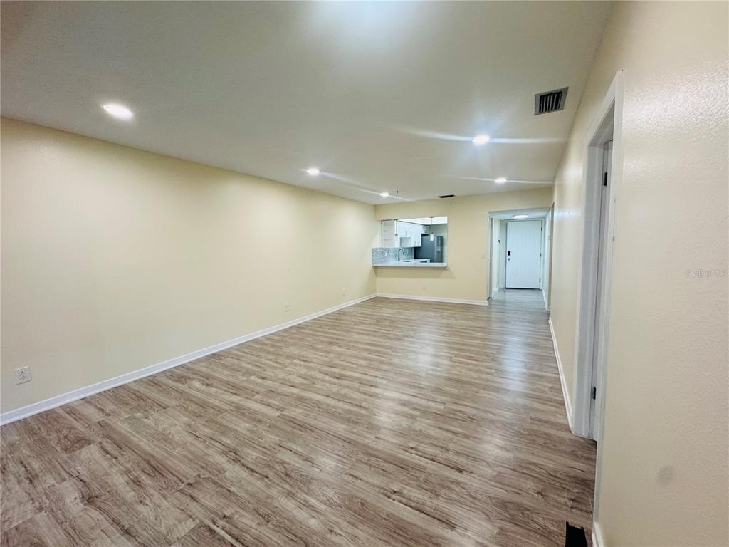 1750 Belleair Forest Drive - Photo 7