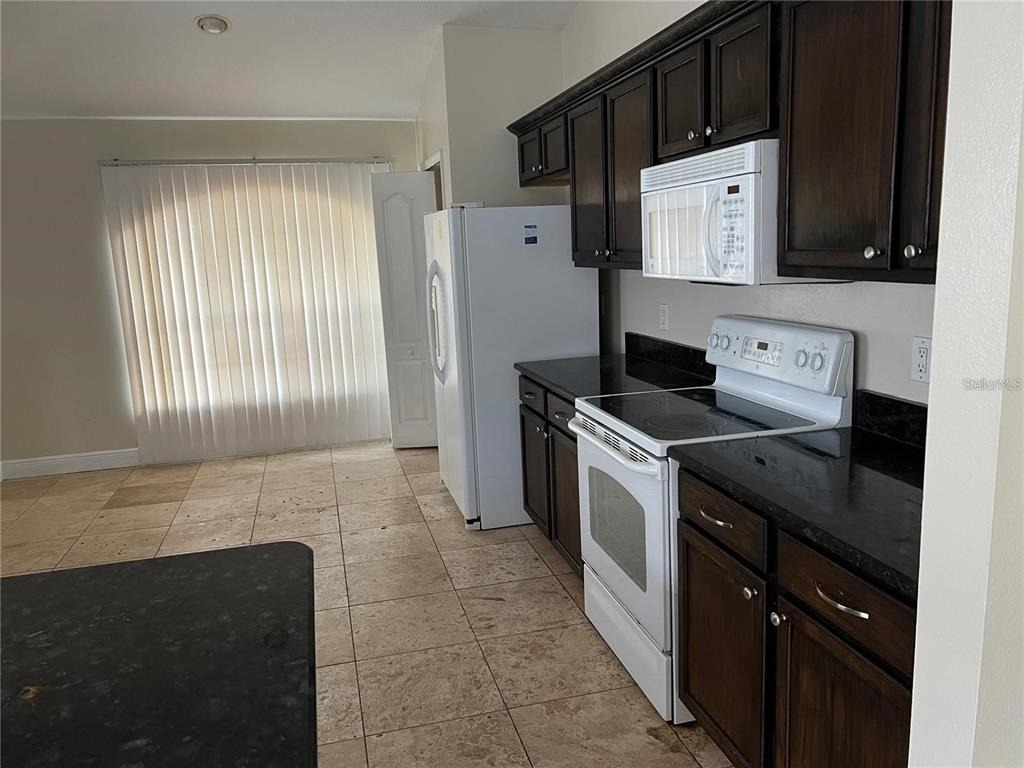 3158 Clover Blossom Circle - Photo 2
