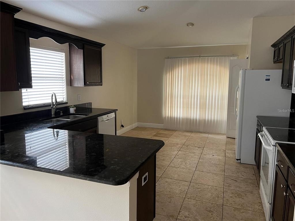 3158 Clover Blossom Circle - Photo 3