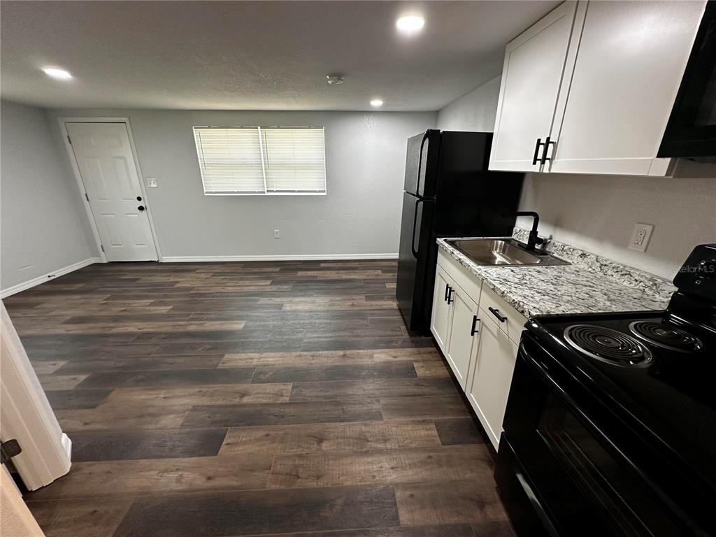 1104 E 140th Avenue - Photo 9