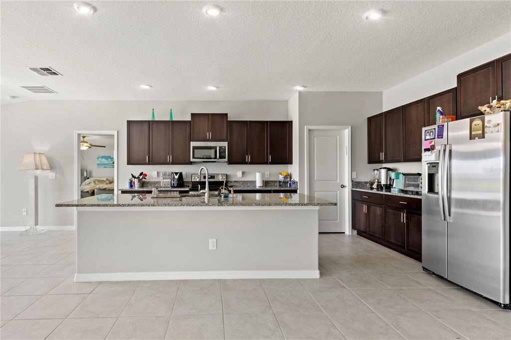 16561 Delia Street - Photo 6