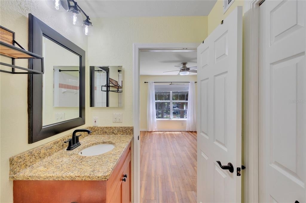 10200 Gandy Boulevard N - Photo 13