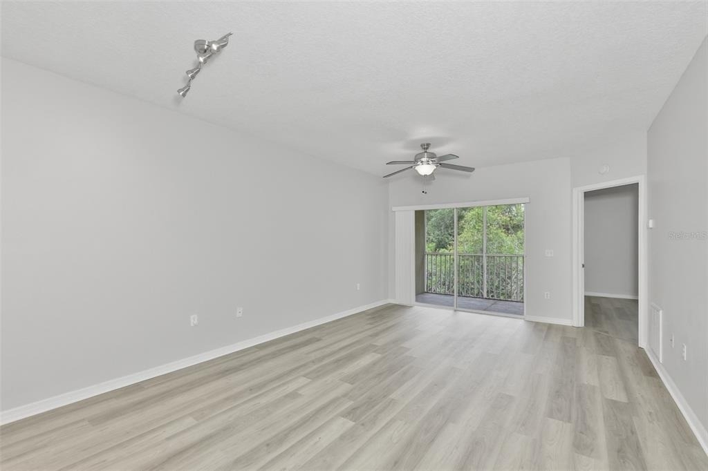 6437 Cypressdale Drive - Photo 4